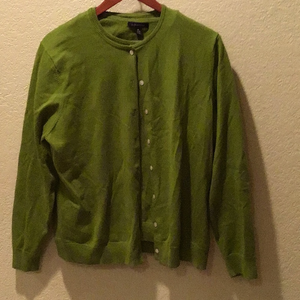 Lands End light green twinset w/wo scarf.